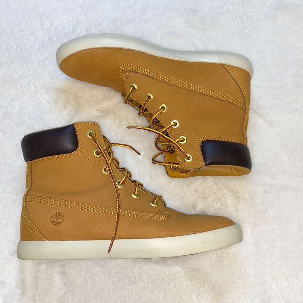 Women Timberland Boots